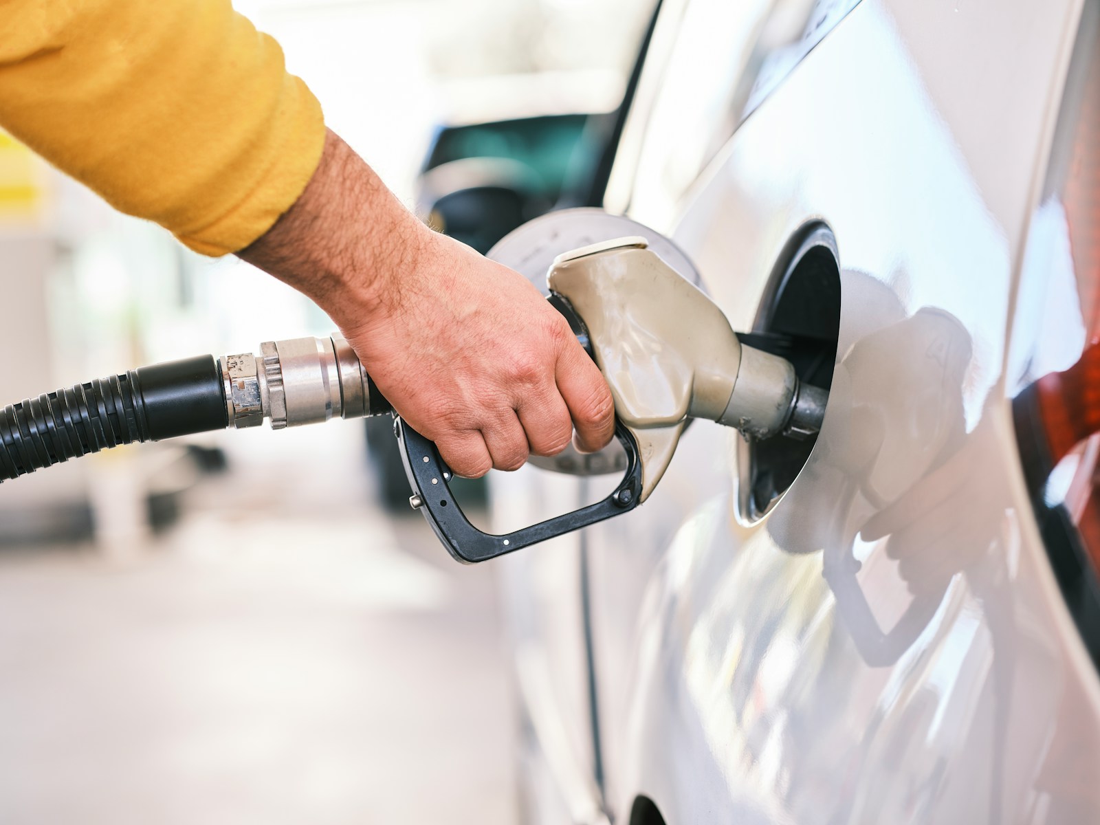 My Friend Refused To Pay Gas Money Because I Was “Going Anyway,” Then Complained When I Said She Could Take Her Own Car