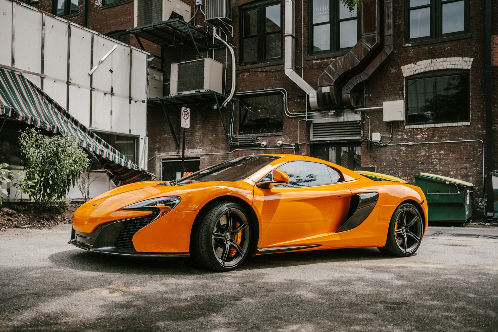 Man Bought A Sports Car To Celebrate A Promotion, Then Got Laid Off Before The Temporary Tag Expired