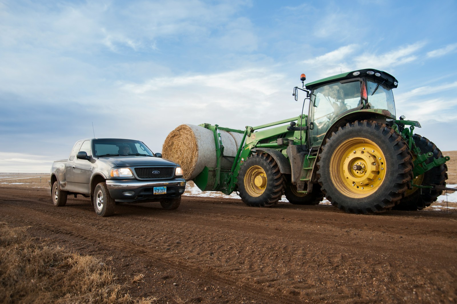 Dealership Said The Truck Had “Light Farm Use,” Then The Buyer Found Cow Hair In The AC, Manure Under The Bedliner, And Regret In The Loan