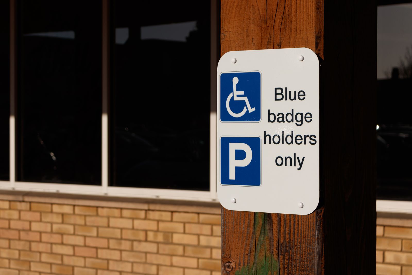 Son Steals His Disabled Mother’s Parking Placard to Impress Friends, Gets Her Only Car Impounded, and Demands She Pay the Release Fee Because Reporting Him Could “Ruin His Future”