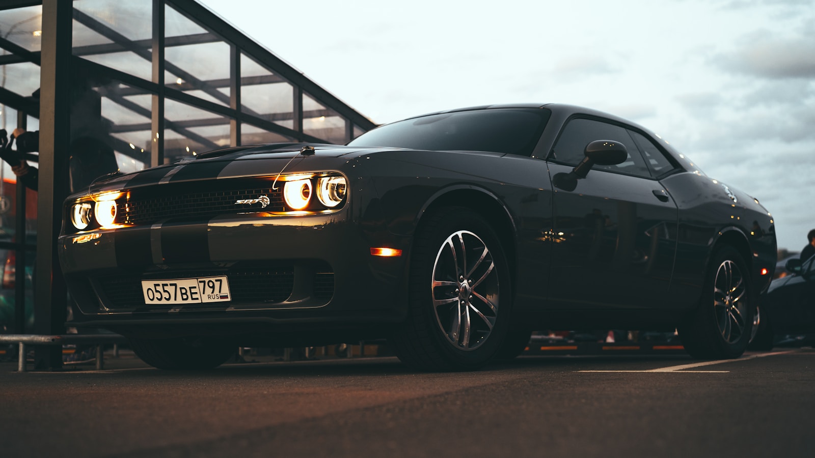 Dodge’s Electric Muscle Car Experiment Is Losing to Its Own Gas Engine