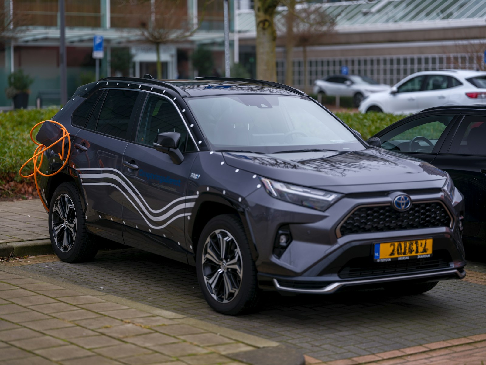 Plug-In Hybrids Just Posted the Worst Long-Term Reliability of Any Powertrain, According to New Data
