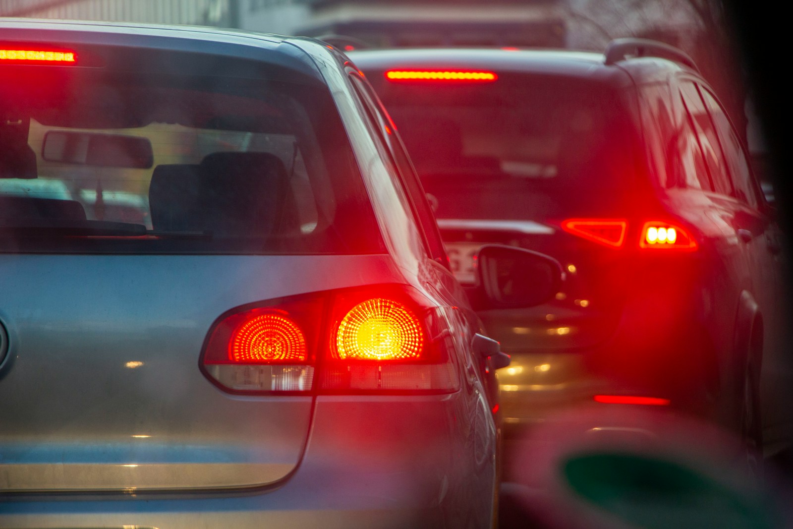 Man Gets Rear-Ended At A Stoplight, Then The Other Driver Claims He Backed Into Them And Somehow Finds Two Fake Witnesses