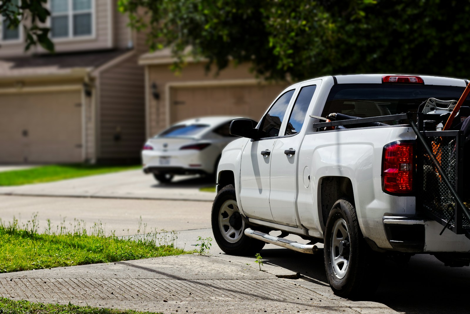 Company Demands an Employee Drive a Truck With No Working Brake Lights and Promises to “Handle Any Ticket,” Then Denies Everything After Police Stop Him—Until He Plays the Manager’s Voice Message in Court