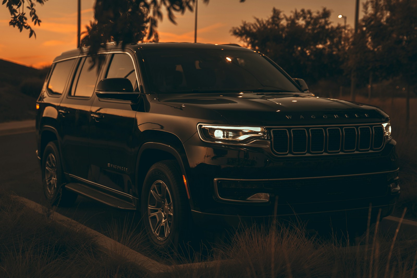 Battery and Generator Problems Just Blew Up the Launch Timeline for the Electric Grand Wagoneer, Pushing It to November While the Electric Ram 1500 Got Shoved Out to 2027