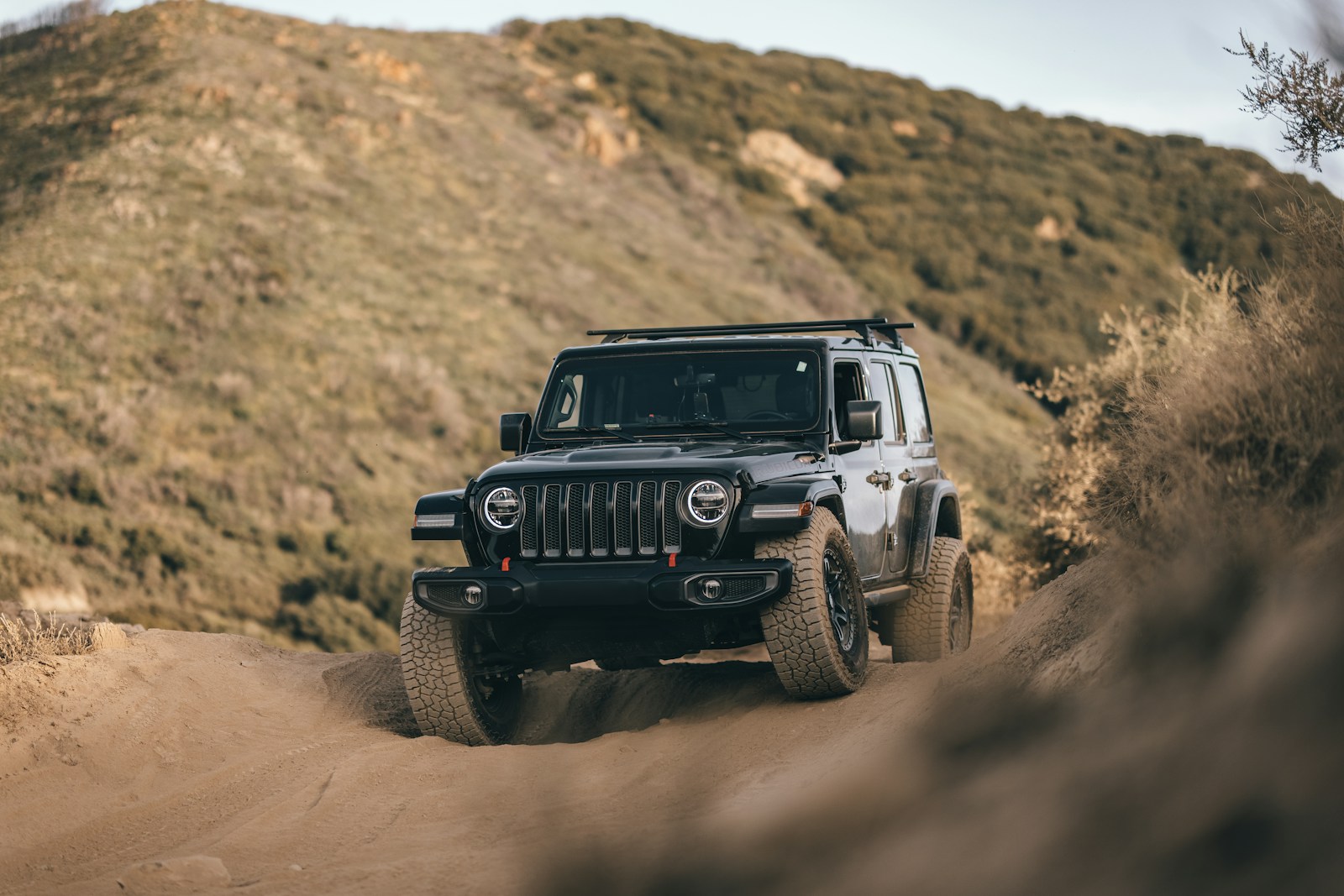 Jeep Just Agreed to Pay Up After Owners Spent Years Screaming About a Steering Wobble So Violent They Nicknamed It the Death Wobble Long Before Any Lawyer Showed Up