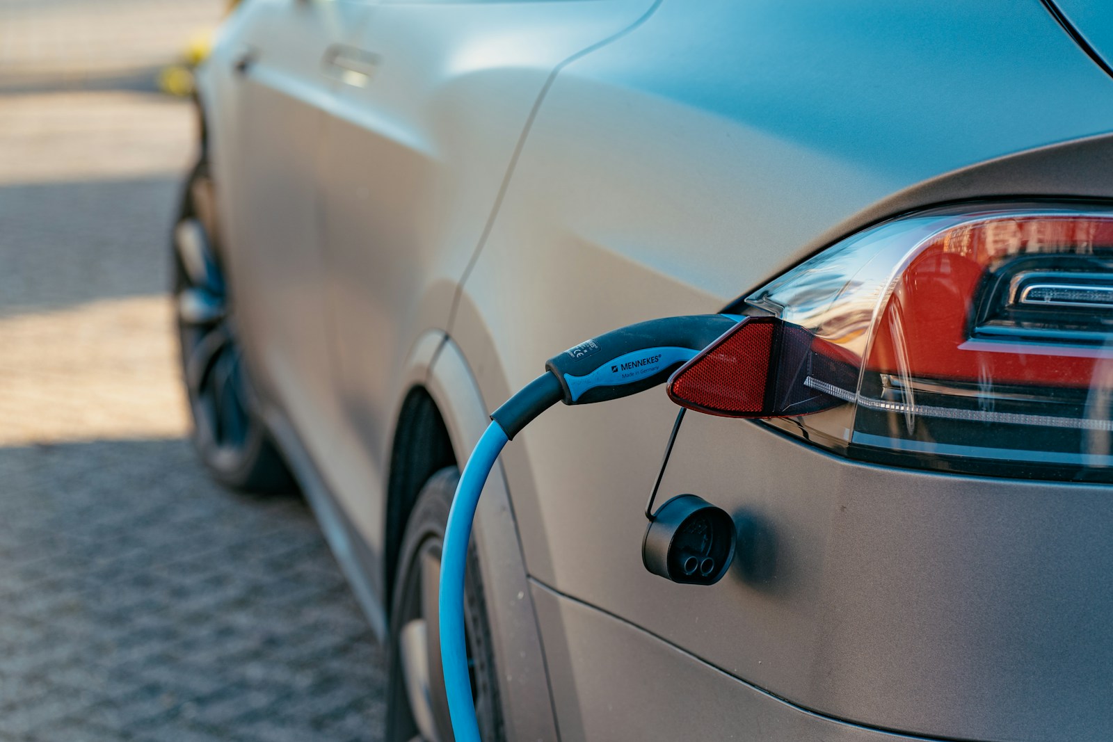 Electric Vehicle Fires Are Rarer Than Gas Car Fires per Vehicle on the Road, but They’re Far Harder to Put Out, Data Shows