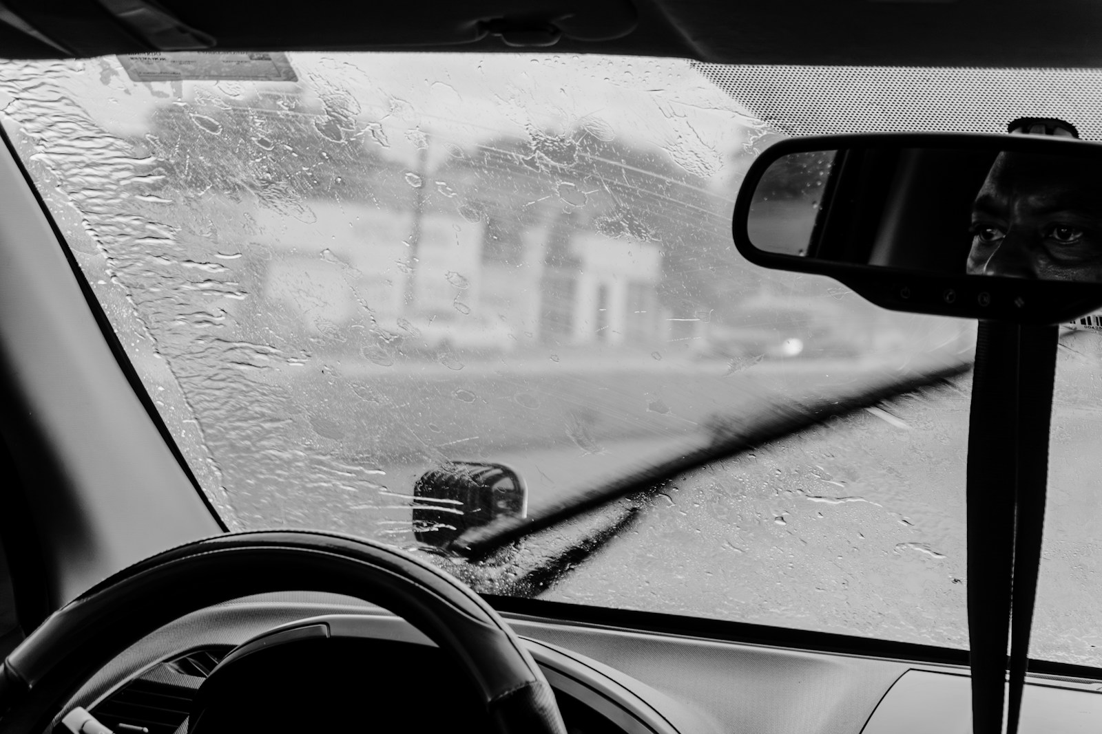 7 Worst Wiper Blade Brands to Trust in Heavy Rain